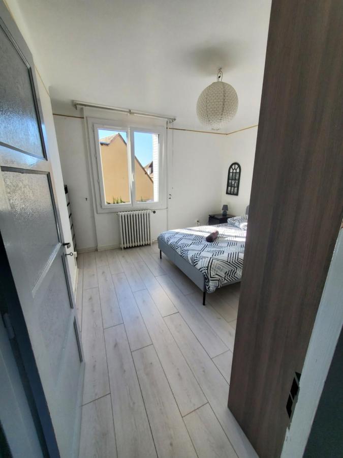 Maison Au Pied Du Chateau Шатодён Экстерьер фото